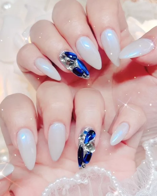 스페셜 코스≪젤 네일≫파라젤・원 컬러 + 선택 가능한 아트 1본 오프 포함 + 핸드크림 증정♪【140분】