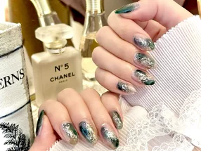 Vogusty's nail 3